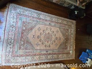 MaxSold Auction: Area Rug & Underpad - Oakville (Ontario, Canada) PARTNER MANAGED Downsizing Online Auction - All Saints Crescent