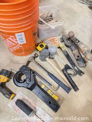 MaxSold Auction: Tools, Hitch Components, and More - King (Ontario, Canada) PARTNER MANAGED Downsizing Online Auction - Graham Sideroad