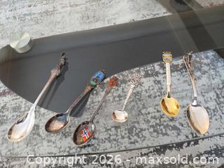 MaxSold Auction: Sterling Silver and More B - Markham (Ontario, Canada) Estate Sale Online Auction - Anna Russell Way (CONDO)
