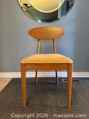 MaxSold Auction: vintage mid-century modern accent side chair - Toronto (Ontario, Canada) SELLER MANAGED Reseller Online Auction - Kempsell Crescent