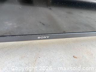 MaxSold Auction: Sony TV A - Montgomery (New Jersey, USA) PARTNER MANAGED Downsizing Online Auction - Bedford Drive