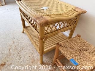 MaxSold Auction: Wicker Table, Stool B - Montgomery (New Jersey, USA) PARTNER MANAGED Downsizing Online Auction - Bedford Drive