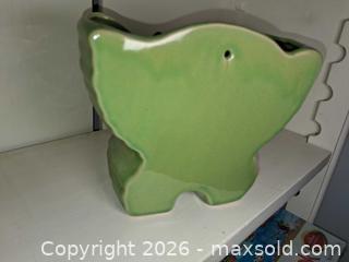 MaxSold Auction: Assorted Ceramic Vases & Planters (McCoy on One), 4–6 pcs - Los Altos (California, USA) PARTNER MANAGED Estate Sale Online Auction - Almond Avenue