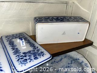 MaxSold Auction: Lidded Porcelain Containers & Footbath - Los Altos (California, USA) PARTNER MANAGED Estate Sale Online Auction - Almond Avenue