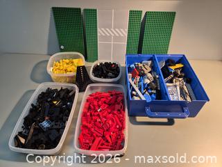 MaxSold Auction: Lifetime Lego collection - Ottawa (Ontario, Canada) SELLER MANAGED Charity/Fundraising Online Auction - Pauline-Charron Place