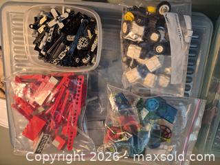 MaxSold Auction: Lifetime Lego Collection 2 - Ottawa (Ontario, Canada) SELLER MANAGED Charity/Fundraising Online Auction - Pauline-Charron Place