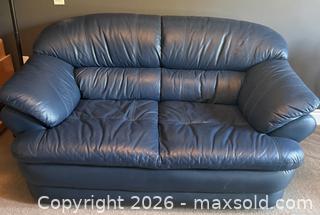 MaxSold Auction: Loveseat - Dysart and Others (Ontario, Canada) SELLER MANAGED Downsizing Online Auction - Webb Circle