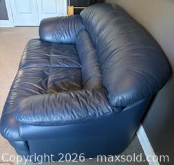 MaxSold Auction: Loveseat - Dysart and Others (Ontario, Canada) SELLER MANAGED Downsizing Online Auction - Webb Circle