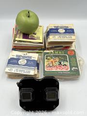 MaxSold Auction: Vintage View-Master and Slides, Circa 1950's - Oakville (Ontario, Canada) PARTNER MANAGED Estate Sale Online Auction - Lakeshore Road West
