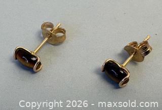 MaxSold Auction: (2) Pair 10K GOLD Earrings, Studs are TIGER EYE-Marked  - Toronto (Ontario, Canada) SELLER MANAGED Reseller Online Auction - Chesswood Drive