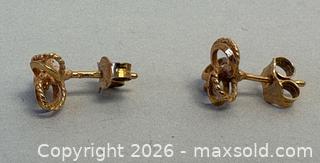 MaxSold Auction: (2) Pair of 9K GOLD Earrings - Marked on one pair  - Toronto (Ontario, Canada) SELLER MANAGED Reseller Online Auction - Chesswood Drive