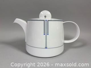 MaxSold Auction: (3) Items of THOMAS Art Deco Tea Set  - Toronto (Ontario, Canada) SELLER MANAGED Reseller Online Auction - Chesswood Drive