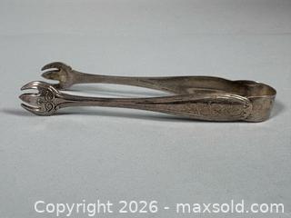 MaxSold Auction: (4) STERLING Decorative Souvenir Spoons and Small Tongs-Marked - Toronto (Ontario, Canada) SELLER MANAGED Reseller Online Auction - Chesswood Drive