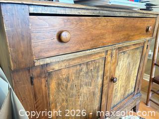 MaxSold Auction: Solid Oak Rustic Sideboard / Buffet with Drawer & Two Doors - Milton (Ontario, Canada) SELLER MANAGED Downsizing Online Auction - Irving Terrace