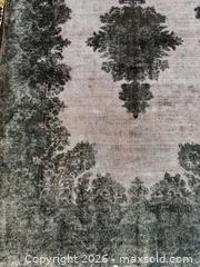 MaxSold Auction: PERSIAN rug - Hamilton (Ontario, Canada) PARTNER MANAGED Reseller Online Auction - Marion Crescent