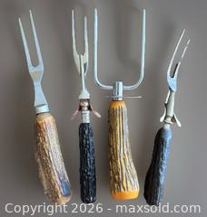 MaxSold Auction: Vintage & Antique Carving Utensils  - Ogden (New York, USA) SELLER MANAGED Downsizing Online Auction - West Avenue