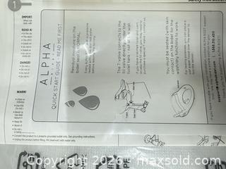 MaxSold Auction: Alpha iX Hybrid Elongated Bidet Toilet Seat - White - Warwick (Rhode Island, USA) SELLER MANAGED Reseller Online Auction - Warwick Avenue