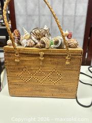 MaxSold Auction: Assorted Lot of handbags and accessories  - Warwick (Rhode Island, USA) SELLER MANAGED Reseller Online Auction - Warwick Avenue