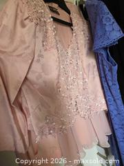 MaxSold Auction: Lot of 4 Women's Dresses, Jacket & Hoodie - US XL - Aurora (Colorado, USA) SELLER MANAGED Estate Sale Online Auction - East Lasalle Place