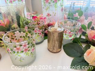 MaxSold Auction: Pink Green Gold Floral Centerpiece Set with Glass Vases - Aurora (Colorado, USA) SELLER MANAGED Estate Sale Online Auction - East Lasalle Place