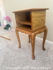 MaxSold Auction: Traditional Light Oak Veneer End Table with Cabriole Legs - Aurora (Colorado, USA) SELLER MANAGED Estate Sale Online Auction - East Lasalle Place