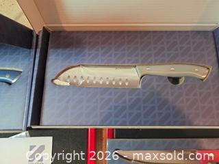 MaxSold Auction: Zakarian 4-6 Piece Stainless Steel Knife Set - Aurora (Colorado, USA) SELLER MANAGED Estate Sale Online Auction - East Lasalle Place