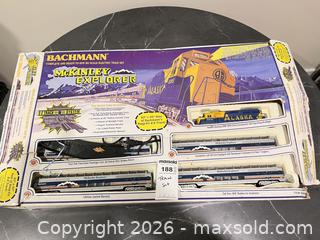 MaxSold Auction: Bachmann McKinley Explorer HO Ready-to-Run Train Set DS1 - Richland Township (Pennsylvania, USA) PARTNER MANAGED Moving Online Auction - Winterthur Lane