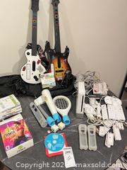 MaxSold Auction: Nintendo Wii (original) Console with Controllers & Accessories BS1 - Richland Township (Pennsylvania, USA) PARTNER MANAGED Moving Online Auction - Winterthur Lane