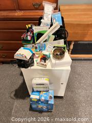 MaxSold Auction: Office supplies & small furniture bundle with label printers BS2 - Richland Township (Pennsylvania, USA) PARTNER MANAGED Moving Online Auction - Winterthur Lane