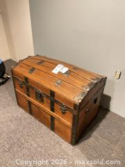 MaxSold Auction: Vintage Wood Steamer Trunk with Metal Trim & Straps DS2 - Richland Township (Pennsylvania, USA) PARTNER MANAGED Moving Online Auction - Winterthur Lane