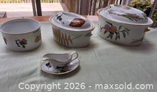 MaxSold Auction: Royal Worcester England 2 - Toronto (Ontario, Canada) SELLER MANAGED Downsizing Online Auction - Blyth Dale Road