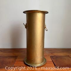 MaxSold Auction: Antique Lion Head Brass Umbrella/Cane Stand - Toronto (Ontario, Canada) PARTNER MANAGED Reseller Online Auction - Crouse Road (STORAGE)