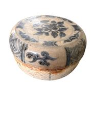 MaxSold Auction: Antique Annamese (Vietnamese) Blue And White Stoneware Covered Box - Maxsold Signature - Discover collectibles, antiques, fine art and more