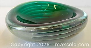 MaxSold Auction: C.1940 Alfredo Barbini Large Horizontal Striped Sfumato Bowl - Maxsold Signature - Discover collectibles, antiques, fine art and more