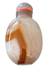 MaxSold Auction: Chinese Agate Carved Snuff Bottle - Maxsold Signature - Discover collectibles, antiques, fine art and more