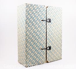 MaxSold Auction: Paul Duval The Art Of Glen Loates [Exquisite Luxury Edition With Lithograph] - Maxsold Signature - Discover collectibles, antiques, fine art and more