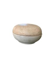 MaxSold Auction: Vintage Karatsu Ware (Karatsu-Yaki) Covered Box - Maxsold Signature - Discover collectibles, antiques, fine art and more