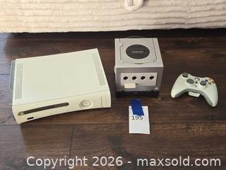 MaxSold Auction: Nintendo GameCube (Silver) & White Xbox 360 with Controller - Los Angeles (California, USA) PARTNER MANAGED Moving Online Auction - West 36th Street (CONDO)