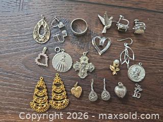 MaxSold Auction: Sterling Silver Assortment: Pendants, Earrings, Ring & Locket - Los Angeles (California, USA) PARTNER MANAGED Moving Online Auction - West 36th Street (CONDO)