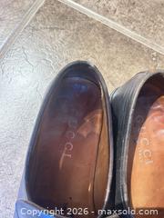 MaxSold Auction: Gucci Black Leather Loafers US 10 / EU 44 - Lantzville (British Columbia, Canada) SELLER MANAGED Downsizing Online Auction - Lantzville Road