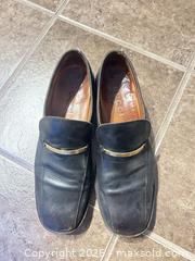 MaxSold Auction: Gucci Black Leather Loafers US 10 / EU 44 - Lantzville (British Columbia, Canada) SELLER MANAGED Downsizing Online Auction - Lantzville Road