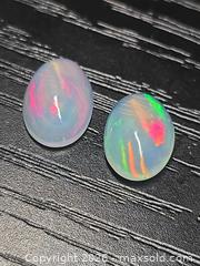 MaxSold Auction: Absolutely beautiful bright Jelly opal  - Toronto (Ontario, Canada) PARTNER MANAGED Reseller Online Auction - Gerrard Street East