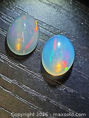 MaxSold Auction: Absolutely beautiful bright Jelly opal  - Toronto (Ontario, Canada) PARTNER MANAGED Reseller Online Auction - Gerrard Street East