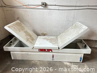 MaxSold Auction: Delta White Steel Pickup Truck Tool Box - Acme (Alberta, Canada) PARTNER MANAGED Moving Online Auction - Township Road 292