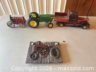 MaxSold Auction: Lot of 5 Novelty Singing Fish Plaque, John Deere Tractor & Metal Toys - Acme (Alberta, Canada) PARTNER MANAGED Moving Online Auction - Township Road 292