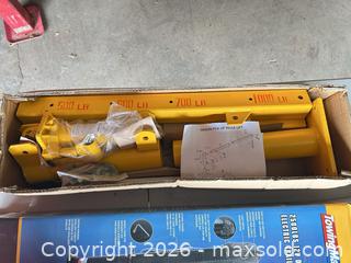 MaxSold Auction: TowingMaster Trailer Jacks - 12V Electric & Manual, 2500/1000 lb - Acme (Alberta, Canada) PARTNER MANAGED Moving Online Auction - Township Road 292