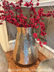 MaxSold Auction: Set of 3 Modern Metal & Ceramic Floor Vases - Frisco (Texas, USA) PARTNER MANAGED Downsizing Online Auction - Miramar Drive