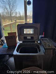 MaxSold Auction: Bread maker - Greater Napanee (Ontario, Canada) PARTNER MANAGED Downsizing Online Auction - County Road 11