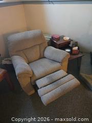 MaxSold Auction: Couch, recliner chair - Greater Napanee (Ontario, Canada) PARTNER MANAGED Downsizing Online Auction - County Road 11