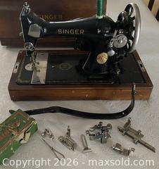 MaxSold Auction: Vintage Singer Sewing Machine - Model 99 (1930's)  - Toronto (Ontario, Canada) SELLER MANAGED Downsizing Online Auction - Findlay Boulevard